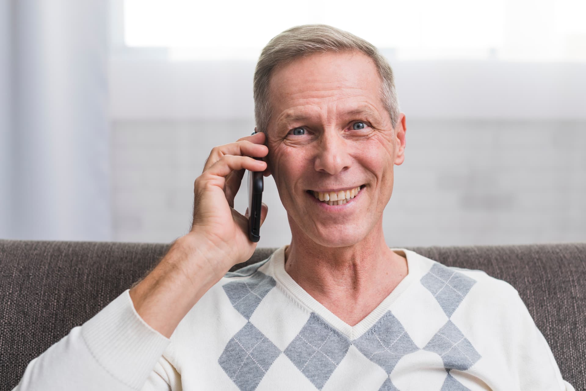Private and NHS colorectal surgical consultation